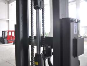 Электрический штабелер CE, полностью электрический, с сиденьем, 2 тонны, малый, на аккумуляторе, для контейнеров, полностью электрический паллетный штабелер - Product Image 3