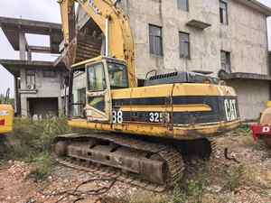 รถขุดดินไฮดรอลิกตีนตะขาบรถขุดดิน315 320D2 320B มือสองสภาพดีเยี่ยม - Product Image 2