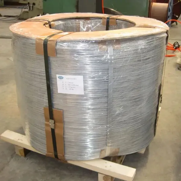 High carbon galvanized lead patenting steel wire used for wire rope