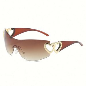 Gafas de Sol Personalizadas al por Mayor con Logotipo, Moda 2025, Estilo Y2K, Montura Corazón, Sin Marco, Color Rosa para Mujer - Product Image 5