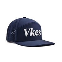 Casquette Snapback Sportive OEM Personnalisée de Haute Qualité à 6 ou 7 Panneaux, Visière Plate, Logo PVC, Imperméable, avec Trous Découpés au Laser et Perforations