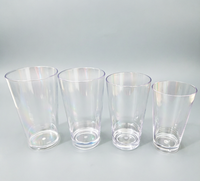 Gobelets à bière réutilisables en plastique transparent de 20 oz avec impression de logo personnalisé pour bar