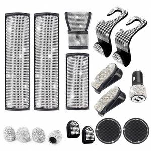 17 Piezas de Accesorios Decorativos para el Interior del Automóvil, Fundas de Cuero Brillante Universales para Cinturones de Seguridad, Ganchos, Portavasos, Cargador de Teléfono, Clip para Gafas de Sol - Product Image 3