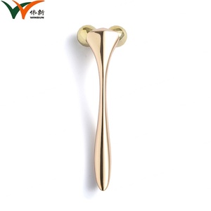 Outil de massage à grattage en alliage de zinc plaqué or de haute qualité, personnalisé, avec technologie Térahertz - Product Image 6