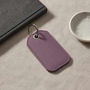 Llavero y Soporte para Teléfono de Cuero Morado Grabado con Varita de la Fortuna Oriental, Duradero, con Logotipo Personalizado, Regalo Corporativo - Product Image 3