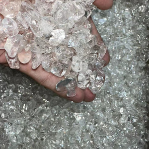 Offre Spéciale sculpté clair Quartz cristal gravier pierres dégringolées Feng Shui Style ange thème pour la décoration de la maison et l'utilisation de cadeaux - Product Image 6
