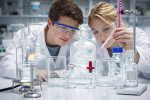 MAYALAB - Cristalería de Laboratorio de Vidrio Borosilicato 3.3 de Alta Resistencia Química, Transparente, Personalizable OEM, Capacidad de 250 ml, 1 Año de Garantía - Product Image 4