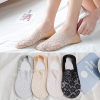 Printemps et été nouvelle usine chaussettes bateau à bouche profonde décontracté dentelle mince chaussettes invisibles dames femmes filles