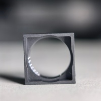 Base de capteur de caméra en plastique de précision OEM (PPS+GF/PC/ABS) avec tolérance au niveau du micromètre pour caméras de smartphone/ordinateur portable/tablette – Personnalisable