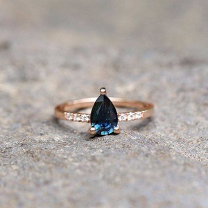 Bague de fiançailles en or 14 carats avec diamant de laboratoire certifié IGI, bijoux de luxe pour mariage, demande en mariage et mariée - Product Image 2