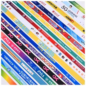 Lanières promotionnelles de créateur pour badges d'identification, avec logo imprimé personnalisé et porte-carte - Product Image 4