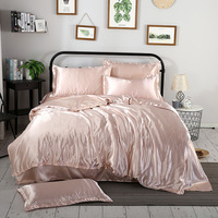 2024 King Size literie de luxe housse de couette ensemble Logo personnalisé Satin moderne 4 pièces Satin soyeux soyeux 4 pièces literie de luxe couette