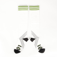 Chaussettes de compression montantes en nylon recyclé rayées GRS pour jeunes, personnalisables en gros, avec élasthanne, pour la course et le cyclisme