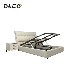 <span class=keywords><strong>Letto</strong></span> Imbottito Moderno con Contenitore, Motore <span class=keywords><strong>Elettrico</strong></span>, Supporto Idraulico Inclinabile e Telaio in Metallo - Product Image 1