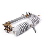 Dispositif de protection de transformateur pour ligne aérienne de distribution d'énergie électrique, fusible de coupure haute tension 15 kV