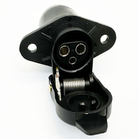 Connecteur de remorque de prise de remorquage de prise de 12v 3 broches pour le remplacement automatique de pièces de tracteur de camion de machines agricoles