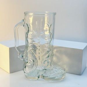 Bán buôn 45ml Giày rỗng khởi động thiết kế chai thủy tinh nhỏ người giữ ngọn nến cho sáp thơm quà tặng lọ Nhà cung cấp - Product Image 1