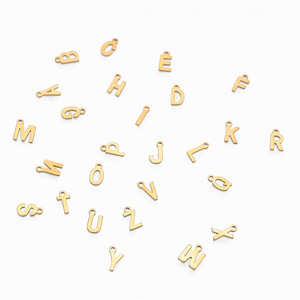 Encantos de letras, personalizado elija Capital Tiny Mini Gold Alphabet Charm para promoción - Product Image 3