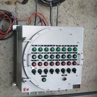 Commutateur de bouton électrique d'alimentation de l'usine Boîte de panneau d'éclairage Boîte de commande antidéflagrante Équipement de distribution électrique