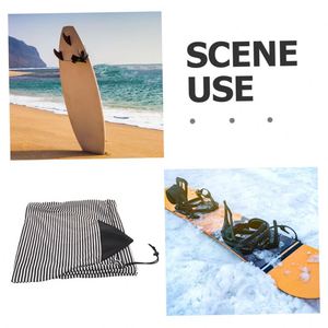 Housse de protection personnalisée pour lunettes de ski et de snowboard, imprimée par sublimation, en polyester souple - Product Image 6
