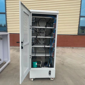 Sistema de Refrigeración Líquida Industrial de 12 Ranuras para 12 Unidades de Servidores, Solución Integrada de Refrigeración Líquida con Bomba de Agua - Product Image 1