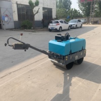 Petits rouleaux vibrants autoportés lisses certifiés CE EPA 500 600 800 kg avec moteur Kama pour le compactage du sol et de l'asphalte