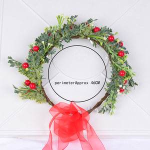 Couronnes de Noël en tissu et fleurs artificielles, avec fruits rouges, pour filles et femmes, idéales pour les fêtes et mariages - Product Image 2