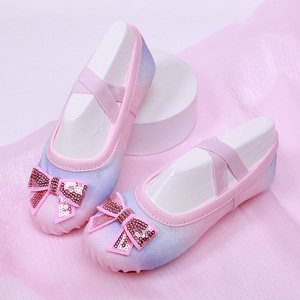 Chaussures de <span class=keywords><strong>danse</strong></span> à semelle souple pour filles, pour la pratique du ballet, pour enfants, pour la scène, avec des paillettes - Product Image 1