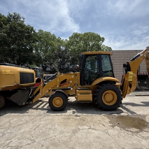 Caterpillar 420F d'occasion chargeuse-pelleteuse haute efficacité charge nominale chargeur frontal excavatrice avec composant de moteur principal - Product Image 5