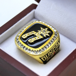 1999 San <span class=keywords><strong>Antonio</strong></span> Spurs Campeonato Conmemorativo Baloncesto Anillo Aleación Joyería Moda Fan Ring - Product Image 3
