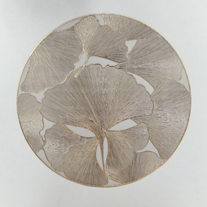 Tovaglietta Rotonda Pieghevole in PVC con Motivo a Foglia di Ginkgo, Texture Delicata a Venature Radianti, per Caffetterie e Sale da Tè - Product Image 3