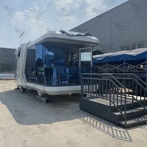 Wenlv, Hébergement de type B&B, Chambre mobile à thème camping, avec configuration intérieure de type 'Starry Room' à couverture rigide, salle de bain et douche - Product Image 1