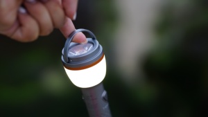 Lampe de camping télescopique pliable avec télécommande intelligente, <span class=keywords><strong>base</strong></span> magnétique, hauteur réglable pour la randonnée en plein air, éclairage d'urgence - Product Image 2