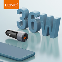 LDNIO C510Q USB a QC3.0 18W PD 20W Pengisi Daya Mobil Cepat 36W Pengisi Daya Mobil Pengisian Cepat Dual Port USB C Pengisi Daya Mobil untuk iPhone 13