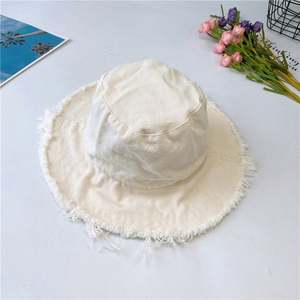 Sombrero de cubo plegable de algodón lavado de color liso para mujer, con borde deshilachado, ideal para verano, uso diario, fiestas, pesca y protección solar. Venta al por mayor. - Product Image 5