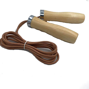 Vente en gros de cordes à <span class=keywords><strong>sauter</strong></span> réglables en bois <span class=keywords><strong>pour</strong></span> améliorer la force et développer les muscles, cordes à <span class=keywords><strong>sauter</strong></span> avec logo - Product Image 6