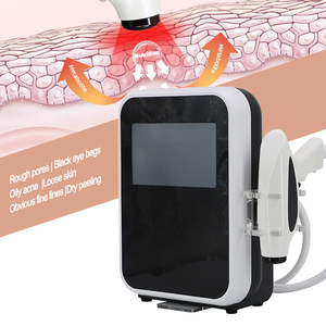 ระบบฟื้นฟูผิวด้วยเทคโนโลยีสีดำรุ่นใหม่ ลดเลือนริ้วรอยหน้าผาก ปรับผิวรอบดวงตาให้กระจ่างใส ลดถุงใต้ตา ปรับรูปกรอบแก้ม - Product Image 1