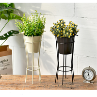 Présentoir décoratif de jardin, en fil de métal, pour pots de plantes, présentoir