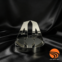 Trophée en métal poli miroir de haute qualité, sculpture de lettres durable, base gravée sur mesure avec précision, pour événements annuels d'entreprise