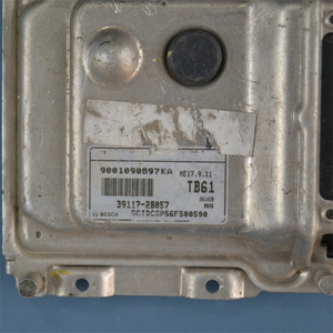 Placa de Computadora de Motor ECU ECM de Desguace de Segunda Mano Para HYUNDAI i30 VERNA ACCENT RIO 39131-2B561 ME17.9.11.1 - Product Image 6