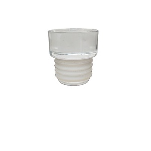 Bouchons de bouteille à large ouverture avec dispositifs d'étanchéité. Il existe des bouteilles <span class=keywords><strong>en</strong></span> <span class=keywords><strong>liège</strong></span> et des bouteilles <span class=keywords><strong>en</strong></span> verre avec des bouchons <span class=keywords><strong>en</strong></span> verre cristallin. - Product Image 1