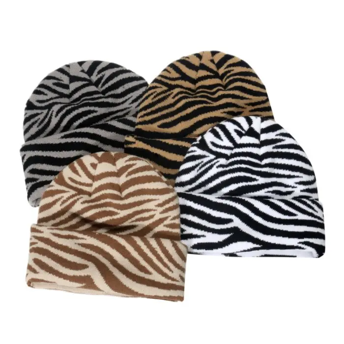 Chapéu quente de lã com pompom, novidade de 2022, outono e inverno, atacado, listrado, zebra, malha, gorro feminino