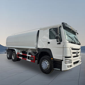 Sinotruk HOWO <span class=keywords><strong>camion</strong></span> <span class=keywords><strong>cisterna</strong></span> d'<span class=keywords><strong>acqua</strong></span> 6x4 10000L-20000L (20CBM) | <span class=keywords><strong>Camion</strong></span> irrigatore per pulizia comunale e antincendio - Product Image 6
