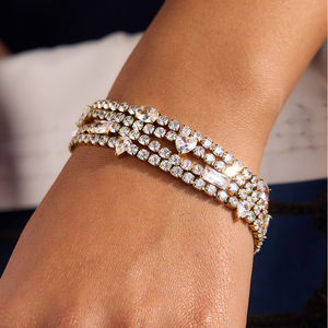 Pulsera de cadena de tenis para mujer, chapada en oro, con circonitas en forma de gota de agua, engaste de canal, regalo de joyería - Product Image 2