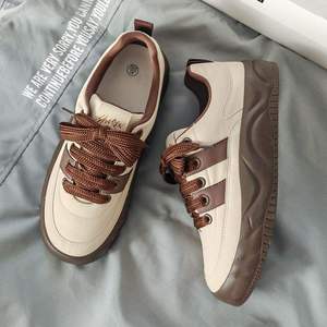 Nouvelles baskets rétro allemandes pour hommes, beige et marron, à semelle épaisse, décontractées, style board shoes - Product Image 5