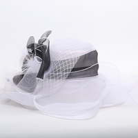 Großhandel Haarschmuck Kirche Frühling und Herbst Frauen Braut Party Feder Spitze Große Blume Breite Krempe Fedora Mädchen Organza Hut