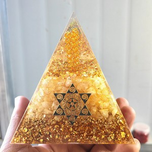 Kogiya <b>Crystal</b> <b>Chip</b> Pyramid Resin Epoxy Craft Desktop Ornament Home Decoration Money Pyramid Shape Internal Engraving - Product Image 1