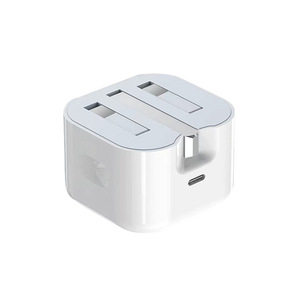 Caricabatterie PD20W Standard UK con Porta USB-C Adatto per Ricarica iPhone e Auricolari <span class=keywords><strong>Adattatore</strong></span> Pieghevole con Spina Britannica Ricarica Rapida Intelligente - Product Image 4