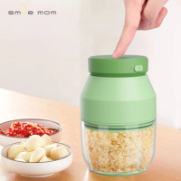 2023 AMZ nouvelle vente chaude 230ml Portable et USB Rechargeable gingembre ail légumes hachoir électrique Mini hachoir à ail