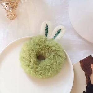 Serre-têtes en tissu avec oreilles de lapin en peluche, ornés de diamants et de perles, pour mariée, style mignon et doux, vente en gros - Product Image 4